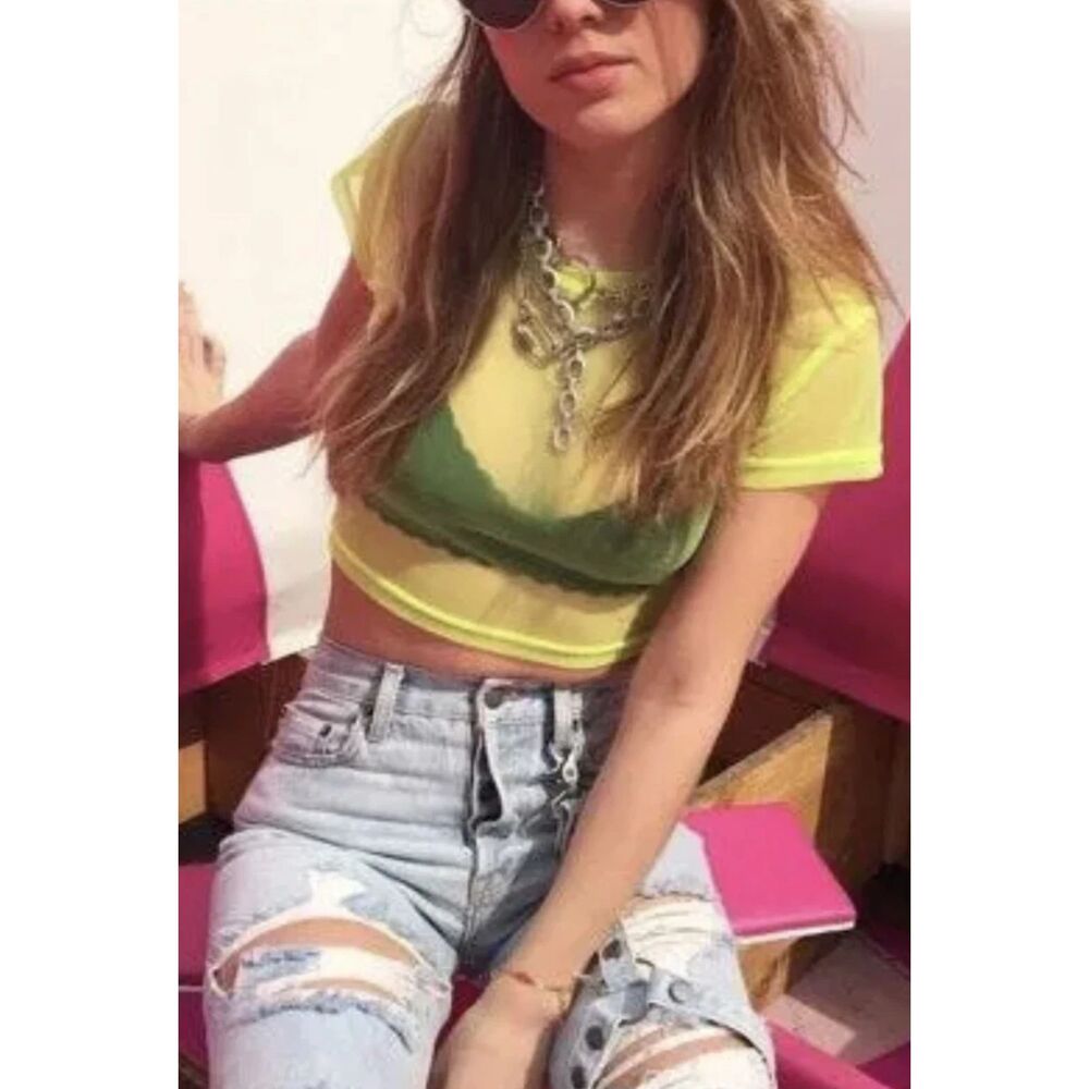 Emma & Sam Crop Power Mesh Neon Yellow Short Sleeve Top - Picture 3 of 3